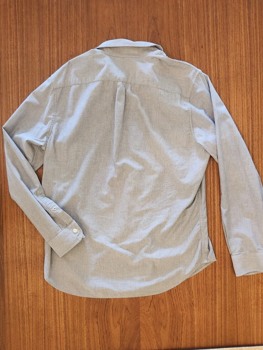 Banana Republic 100% Cotton Stretch Oxford Camden Fit, Size M